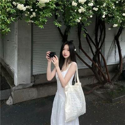 茧镇奇缘